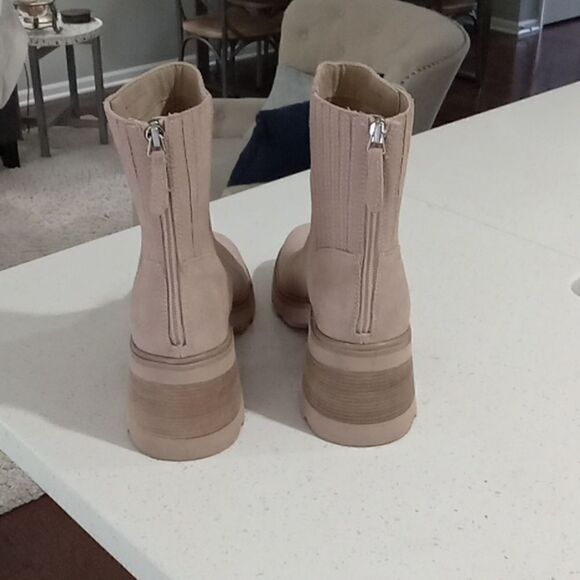 Dolce Vita Marty H2O waterproof bootie tan/taupe 2 3/4" Block heel size 7.5 NWT - Picture 9 of 10